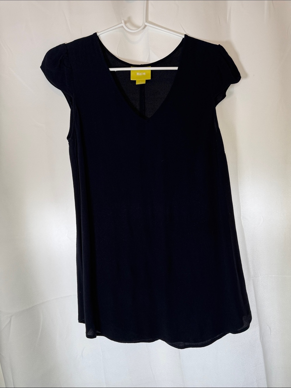 Mauve Black V-Neck Cap Sleeve Blouse